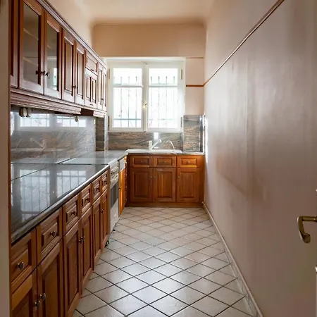 Hadrians Den In Heart Of Plaka By Jj Hospitality Apartment Athens Exterior photo