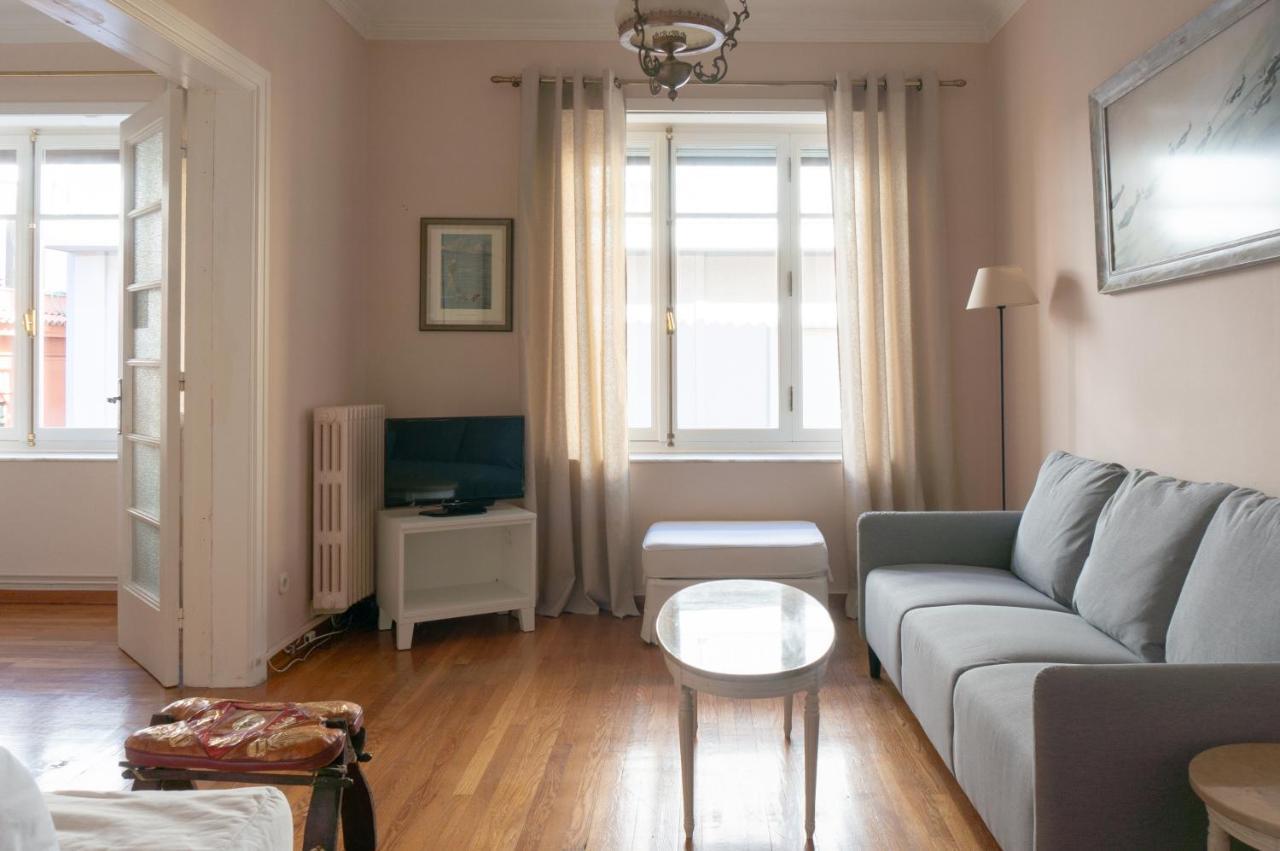 Hadrians Den In Heart Of Plaka By Jj Hospitality