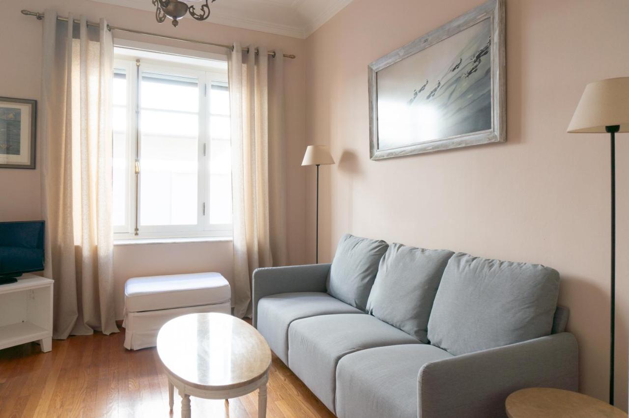 Hadrians Den In Heart Of Plaka By Jj Hospitality Apartment Athens